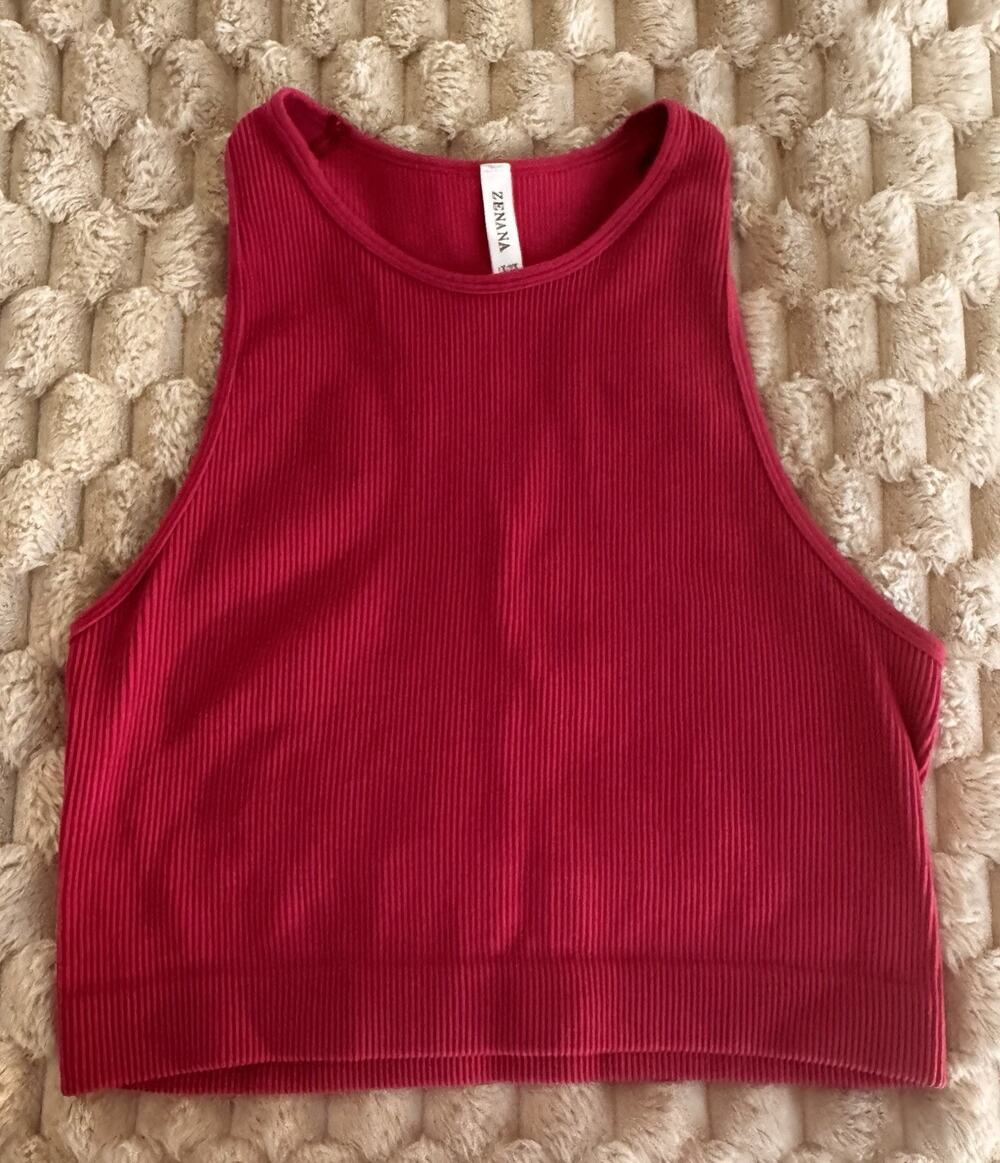ZENANA/NWOT- Women’s Red Ribbed Seamless Tank Top (Nylon/Spandex 1X/2X